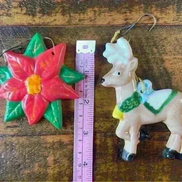 Vintage Hand Painted Christmas ornament lot from the 80s - Picture 5 of 5